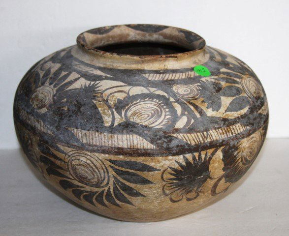African Decorated Clay Pot (1 of 5)
