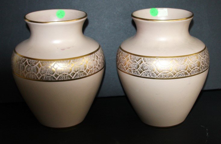Pair Stangl Pottery Vases (1 of 5)