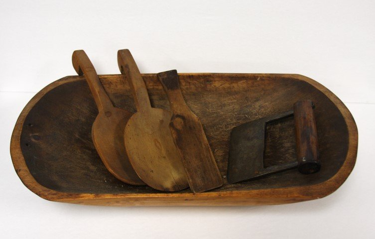 Lot of Early American Kitchen Items (1 of 3)