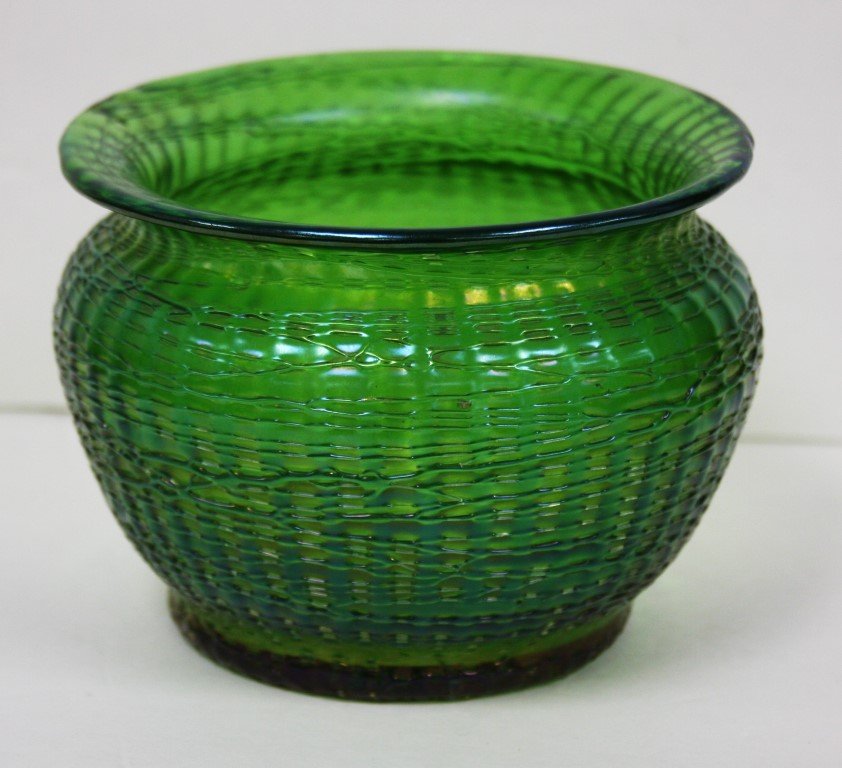 Loetz Style Art Glass Bowl: Green art glass bowl. Threaded basketweave design; 5.25in.H. x 7in.W.