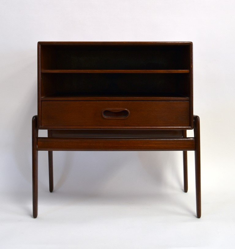 Arne Vodder Danish Modern Walnut Cabinet (1 of 8)