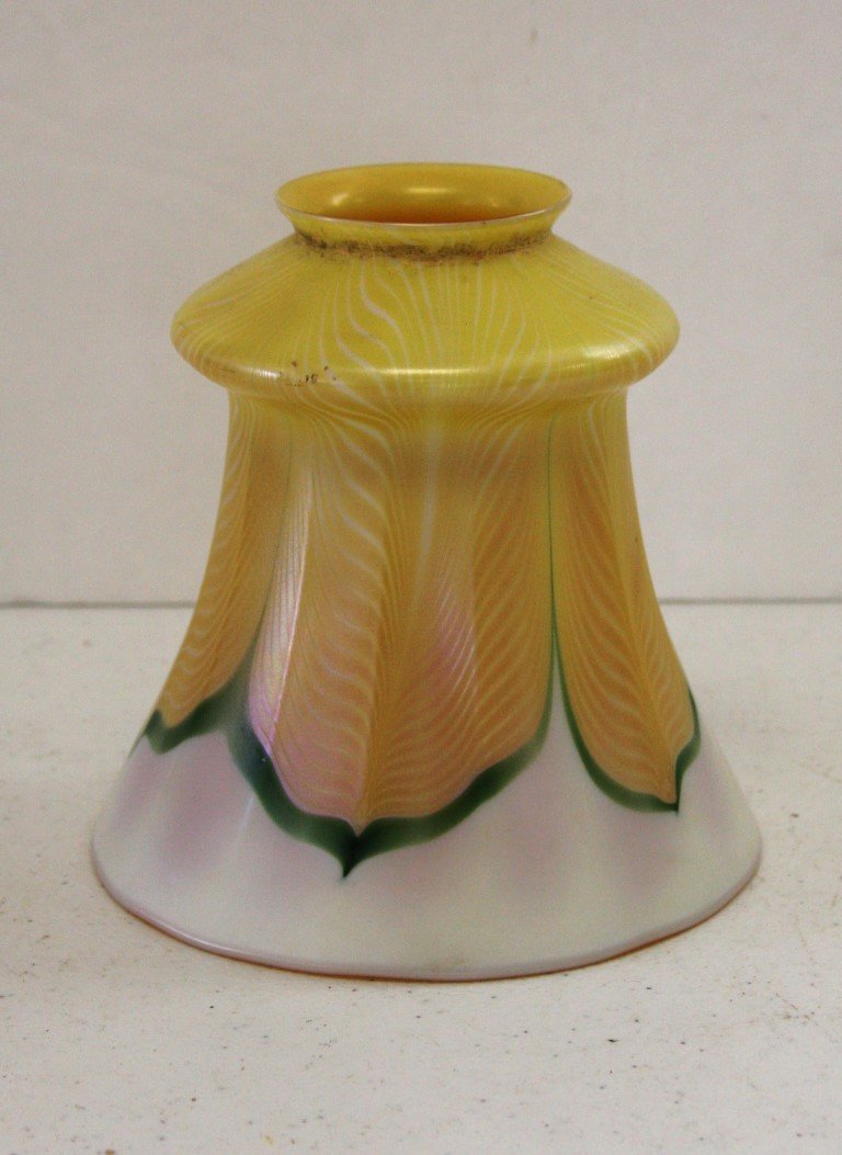 Quezal Style Art Glass Shade (1 of 4)