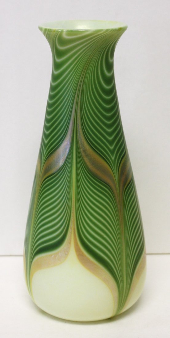 20thC. Art Glass Vase (1 of 4)