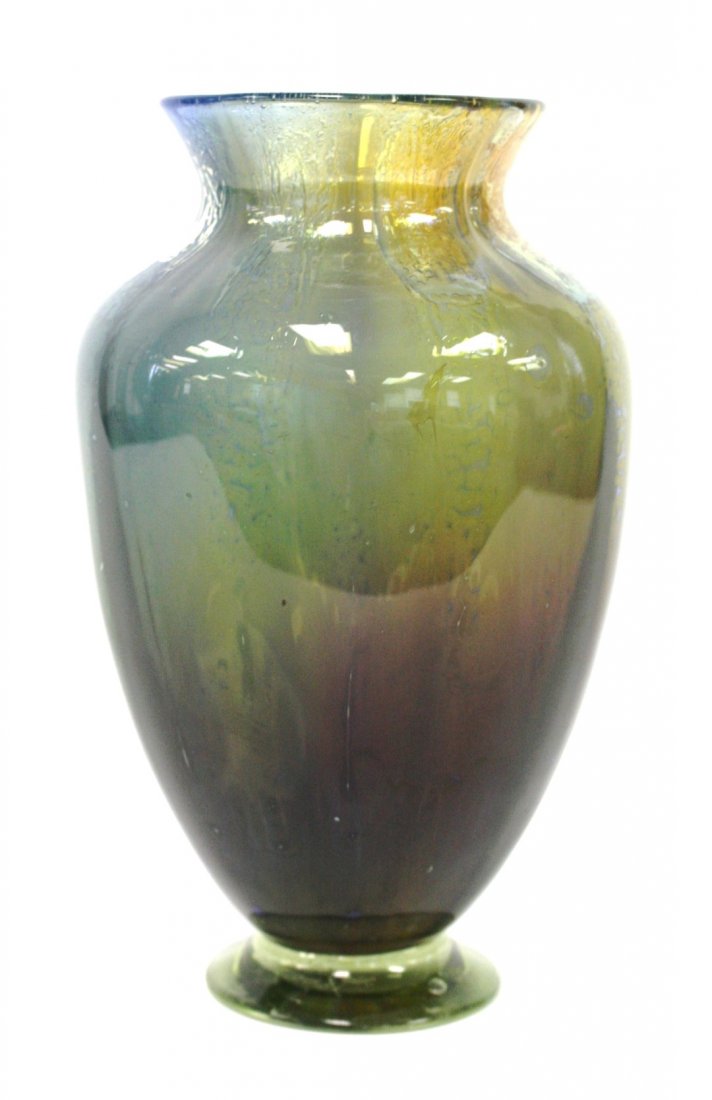 Unusual Tiffany Favrile Reactive Art Glass Vase Signed (1 of 8)