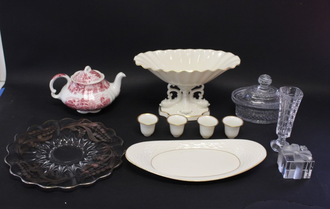 Estate Lot of Miscellaneous Porcelain, Glass, etc. (1 of 4)