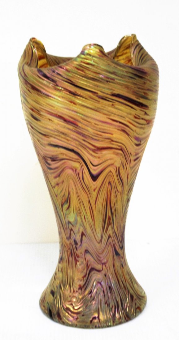 Kralik Art Glass Vase (1 of 5)