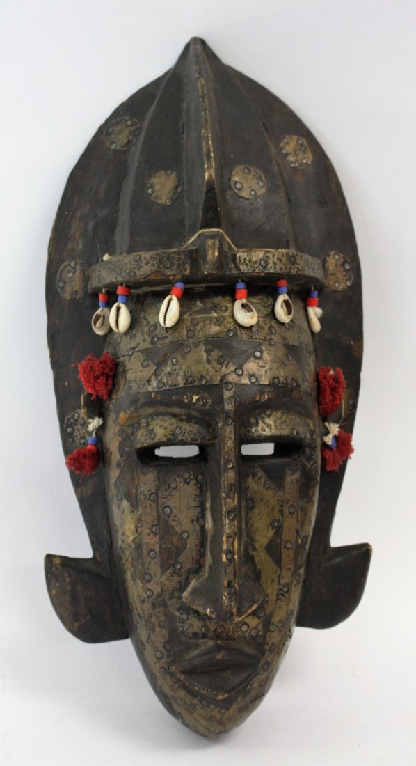 Wooden African Mask (1 of 5)