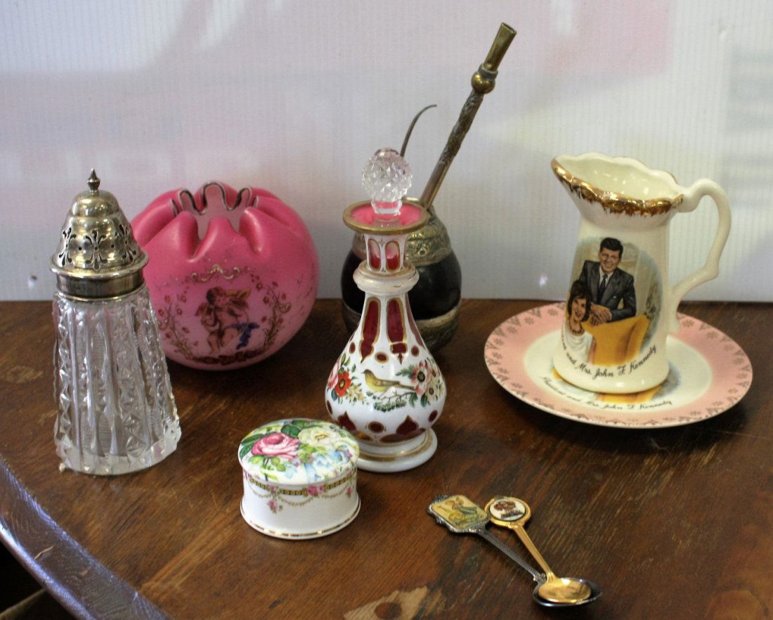 Lot of Nine(9) Miscellaneous Estate Items (1 of 4)