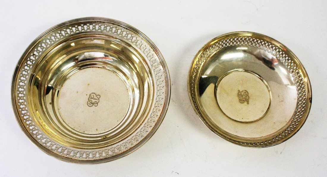 Two (2) Tiffany & Co.  Sterling Silver Bowls (1 of 6)