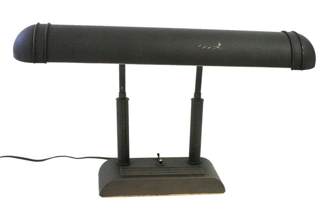 Mid Century Art Deco Banker's Lamp (1 of 7)