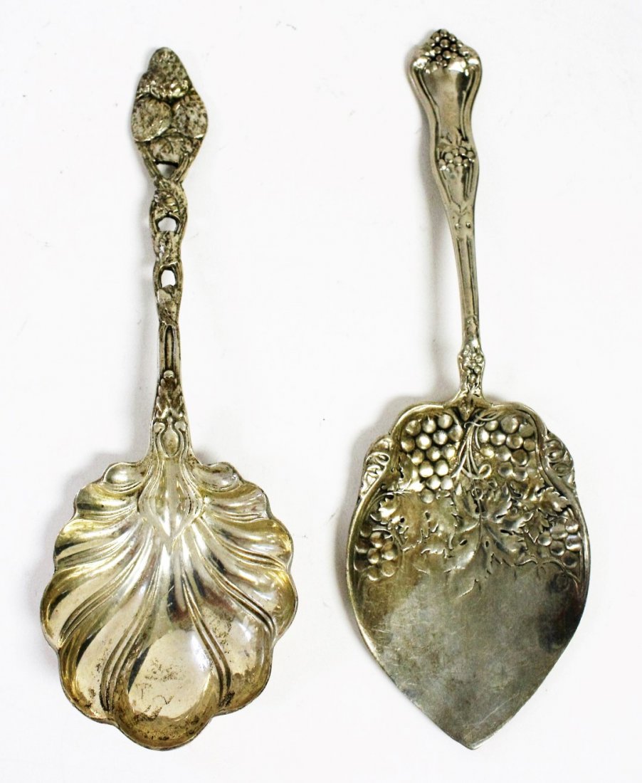 Two (2) Sterling Serving Pieces (1 of 7)