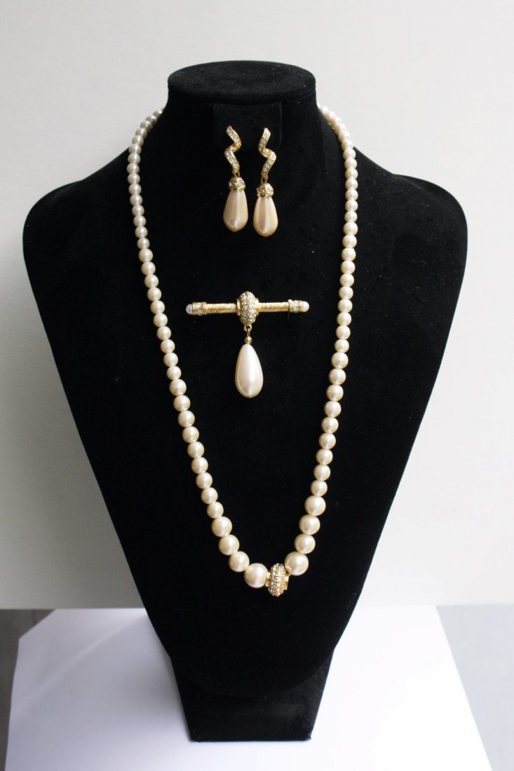 Four [4] Piece Necklace Set Richelieu (1 of 7)