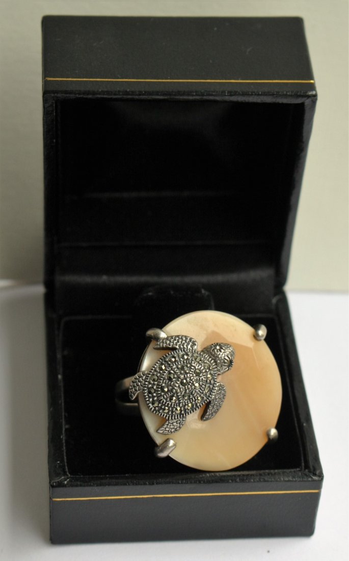 .925 Sterling Turtle Ring With Marcasites (1 of 7)