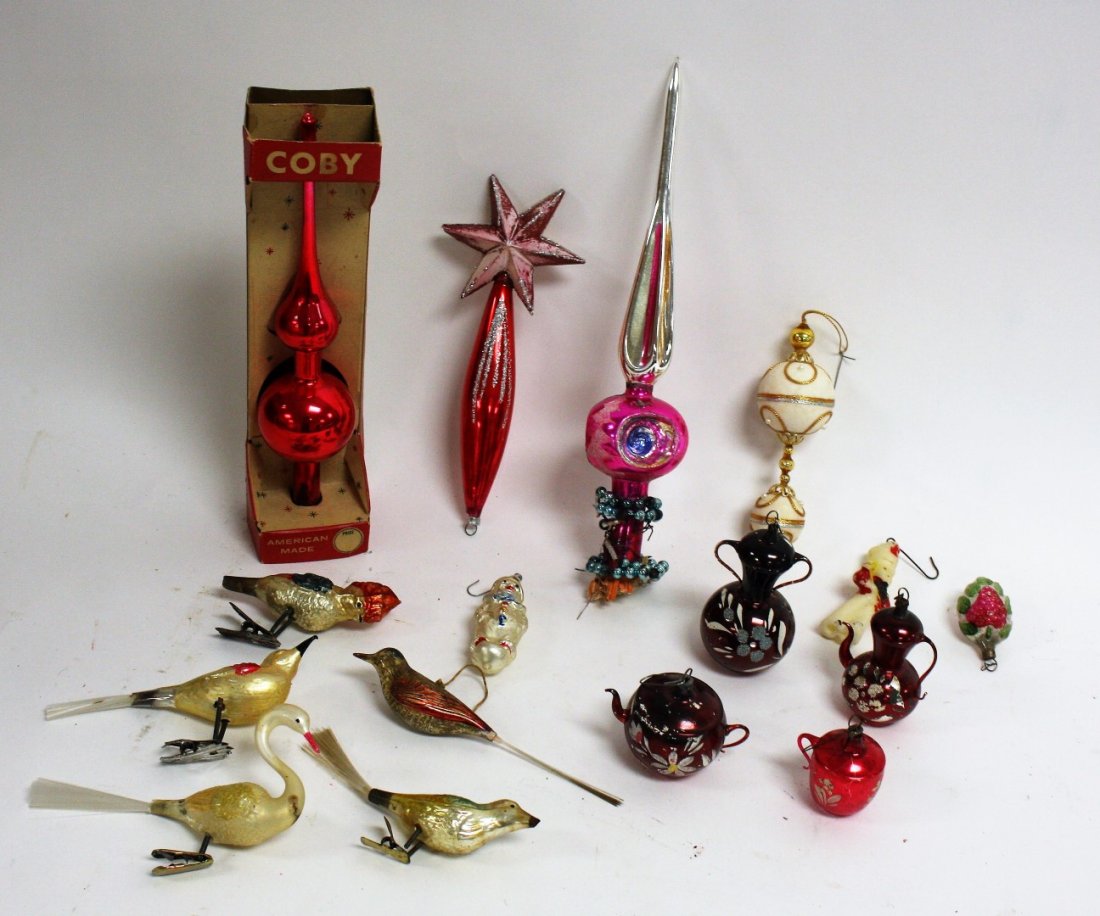 Lot of Assorted Vintage Glass Christmas Ornaments(16) (1 of 4)