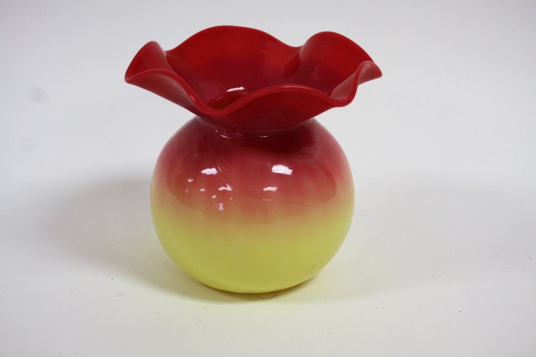 Mt. Washington Glossy Burmese Glass Vase (1 of 4)