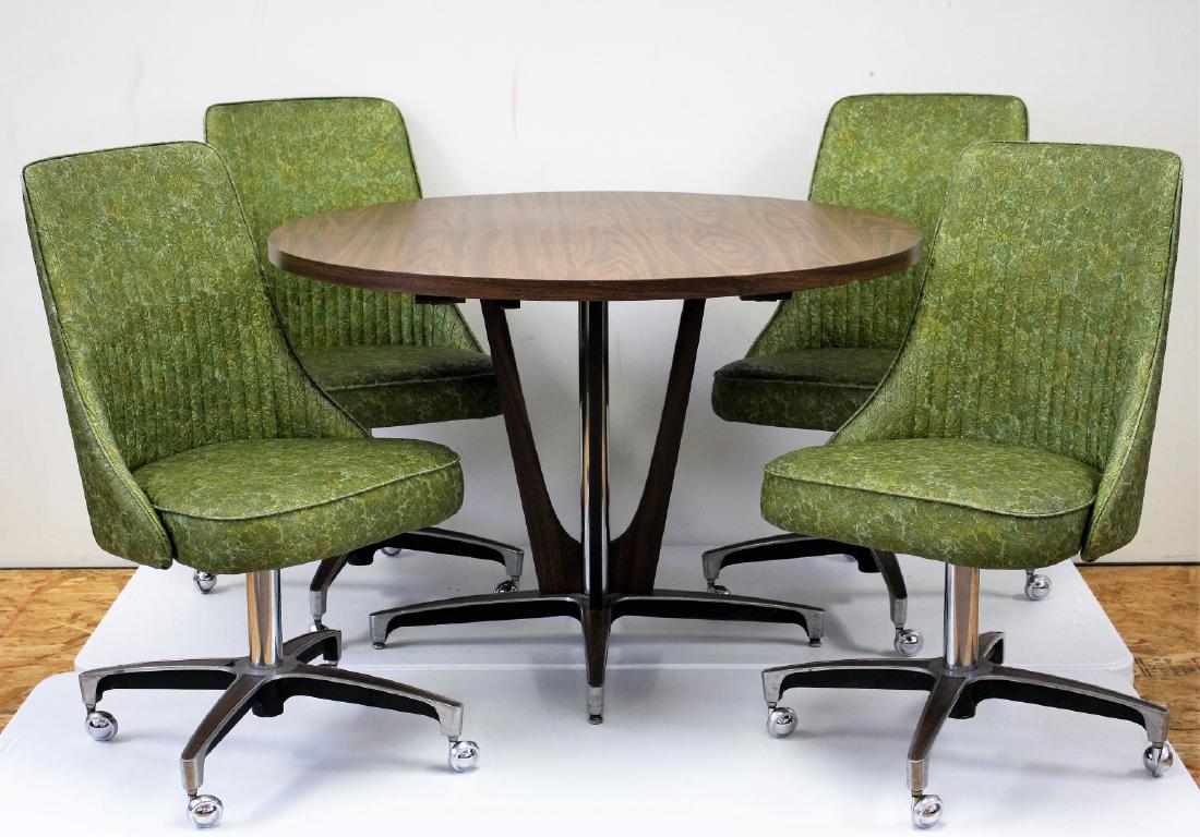 Mid Century Chromecraft Five(5) Piece Dinette Set (1 of 6)