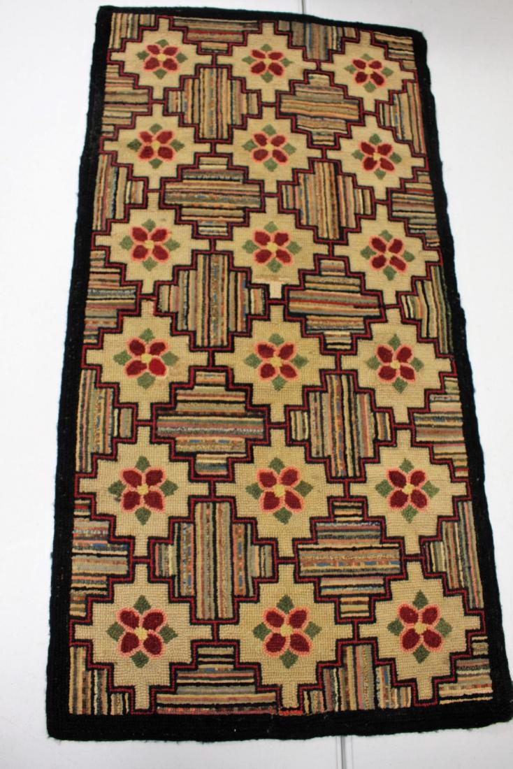Early American Hooked Rug (1 of 5)