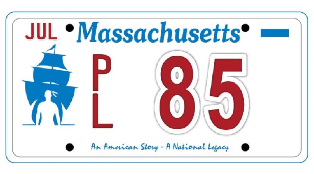 PL85 - Massachusetts License Plate (1 of 1)