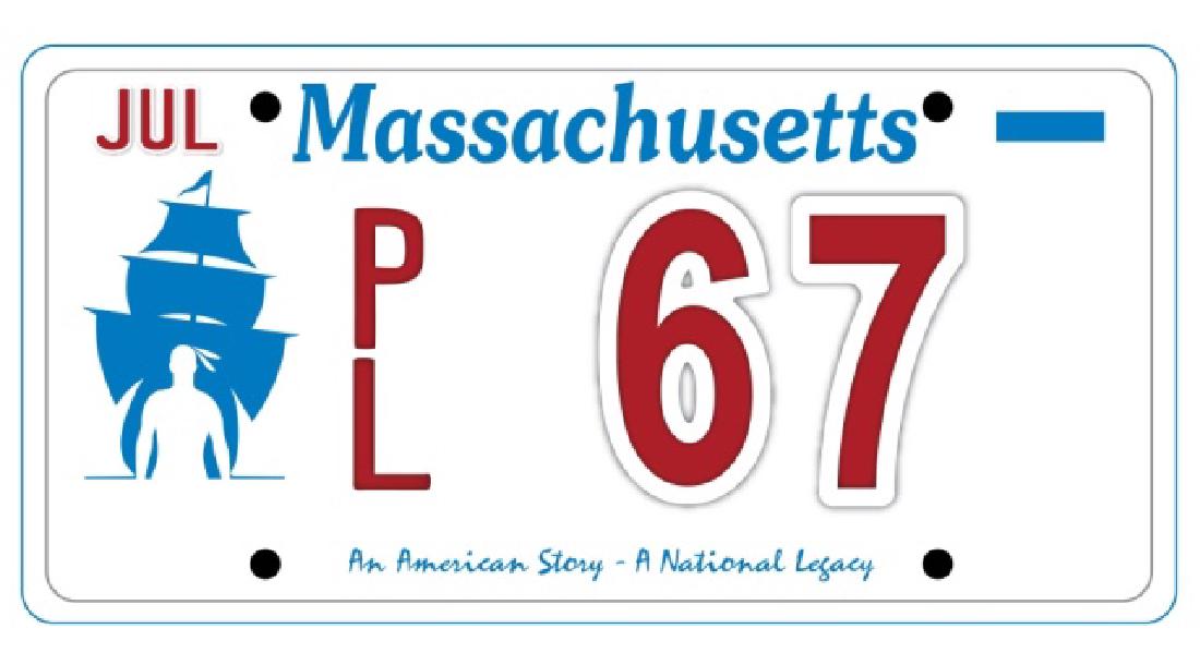 PL67 - Massachusetts License Plate (1 of 1)