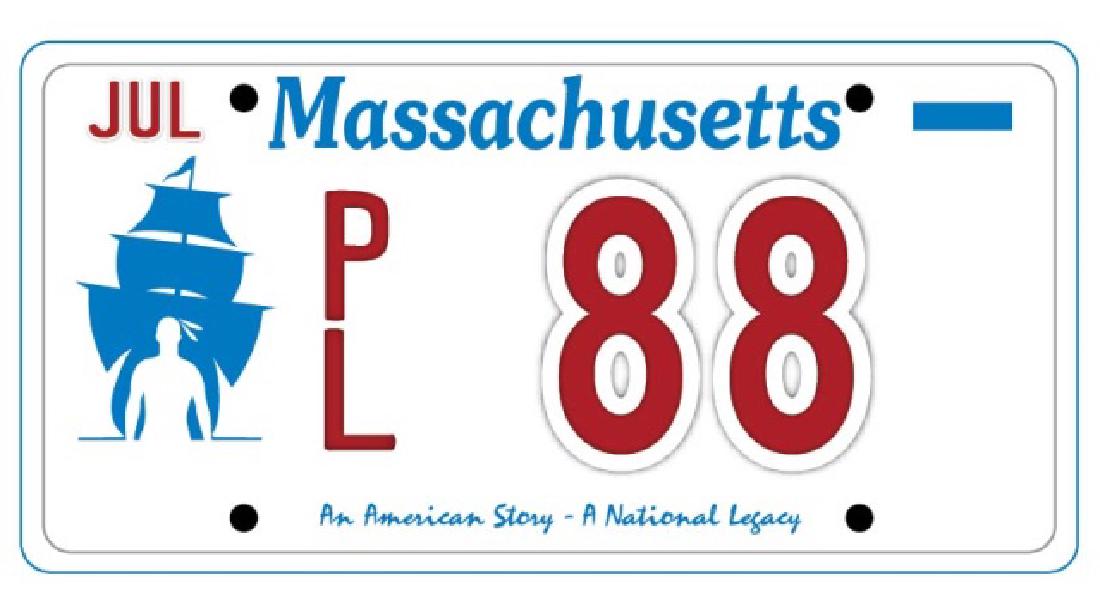 PL88 - Massachusetts License Plate (1 of 1)