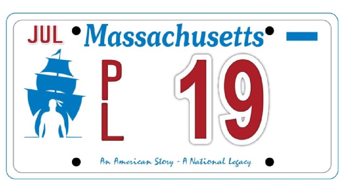 PL19 - Massachusetts License Plate (1 of 1)