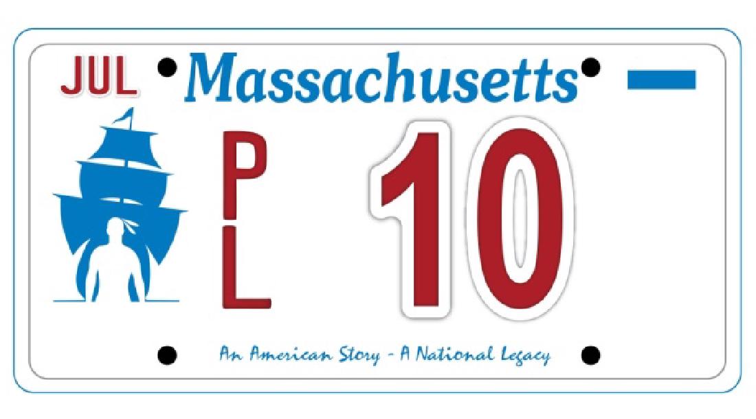 PL10 - Massachusetts License Plate (1 of 1)
