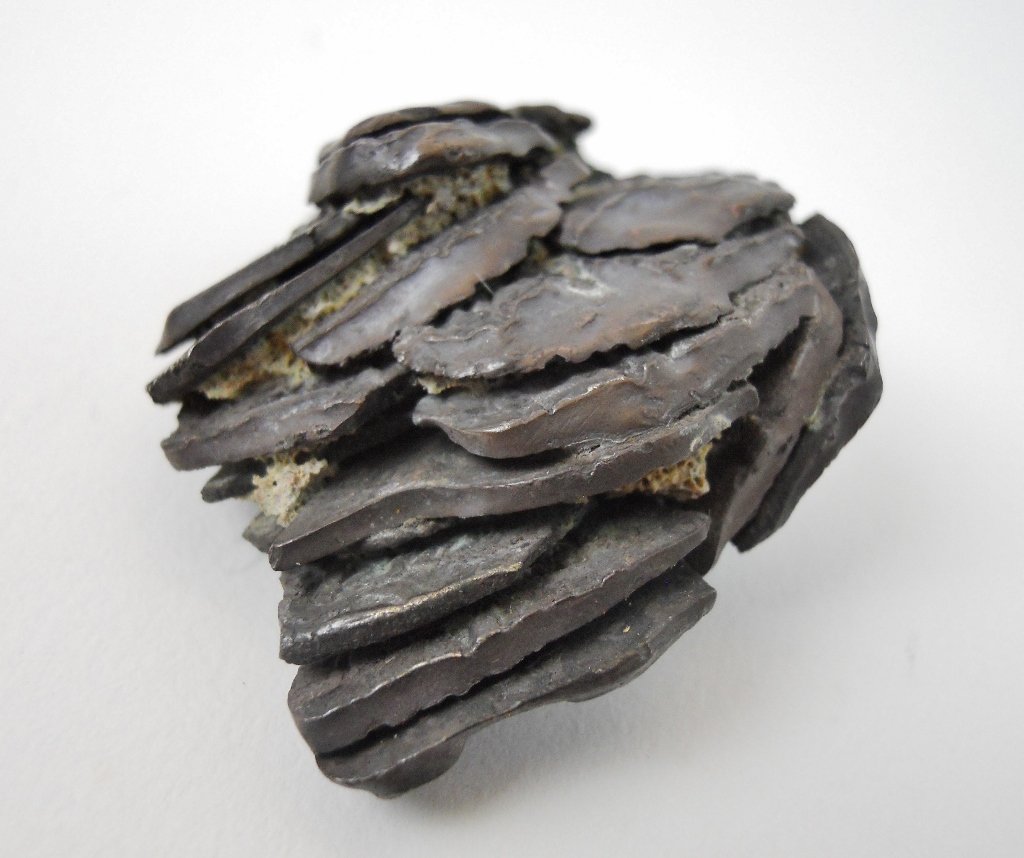 Shipwreck Salvaged Spanish Silver Coin Cluster: Sea salvaged cluster of small spanish silcer cob coins, 1-4 Reales. Coins are held together with sand and rock concretion. Total weight: 90.4g.