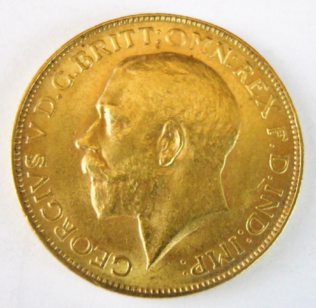 1926 English Sovereign Gold Coin, George V: 1926 English sovereign gold coin, George V. About Uncirculated condition. Weight: 8.0 g