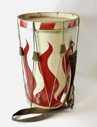 WW2 German Hitler Youth Marching Drum: World War Two German Hitler Youth Marching Drum. Wooden body with white paint and red flame decoration with natural skins. Rope tension with leather tabs and white leather carry strap and brass plate