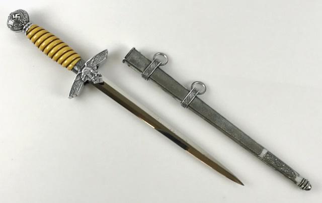 WW2 German Luftwaffe Dagger, Paul Weyersberg & Co: World War Two 2nd Model Luftwaffe Officer dagger. Bright steel blade with etched maker mark, "PAUL WEYERSBERG & Co SOLINGEN" with wreathed sword logo and Luftwaffe stick bird "5" waffenampt. Silvered 