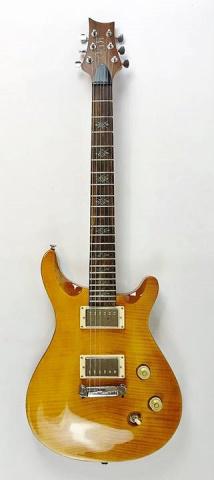 Electric Guitar, Paul Reed Smith Custom, Copy: Electric Guitar, Paul Reed Smith Custom 22 Private Stock, COPY. Maple body with matchbook curley maple finish. Six string 22 fret rosewood board abalone Celtic star inlay. Two passive humbucker pickup