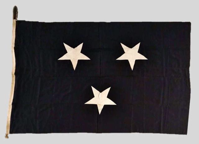 WW1 Era Three Star US Navy Vice Admiral Flag: World War One Era Three Star U.S. Nave Vice Admiral Flag. Sewn Wool construction with three zigzag appliqued white stars. Canvas hoist stamped in ink "VICE ADMIRAL 4" with sewn in rope halyard. Good c