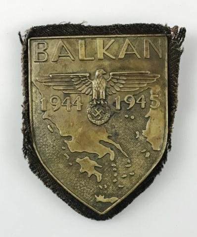 WW2 German Heer Balkan Sleeve Shield (1 of 5)