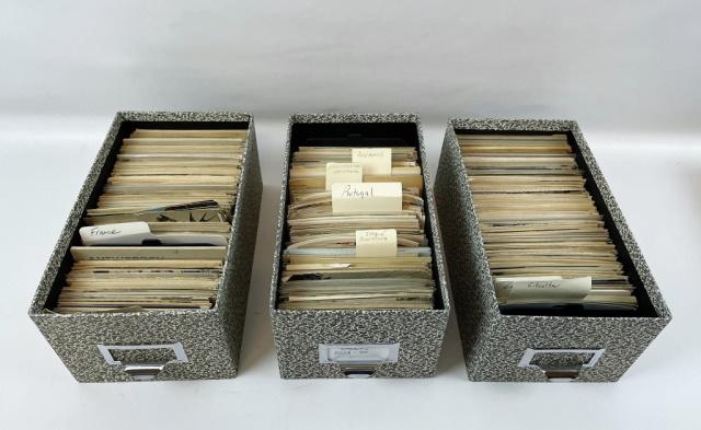 Collection European Postcards, Pre WW2 (1400+pc): Collection of One Thousand Four Hundred European Postcards, Pre WW2. Collection of postcards, nearly all issued prior to WW2, many prior to WW1, of Austria, Belgium, Denmark, France, Germany, Italy, M