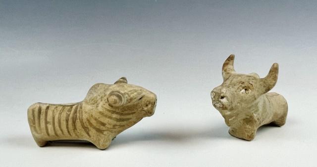 Assyrian Painted Red Clay Bulls (2pc) (1 of 5)