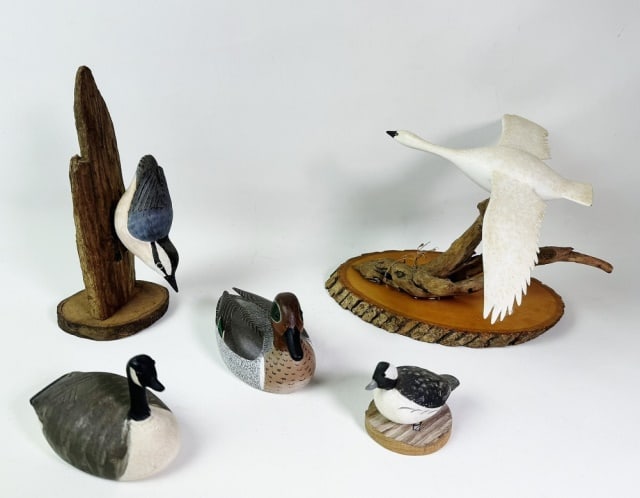 Hand Carved, Painted Miniature Decoys (5pc): Collection of Five Hand Carved and Painted Miniature Decoys: (1) Flying swan, base signed "Cindy Martinsen 1/86", (1) Song bird on wooden stand, signed "FWH" at base, (1) Canada goose, signed "Dan Duc