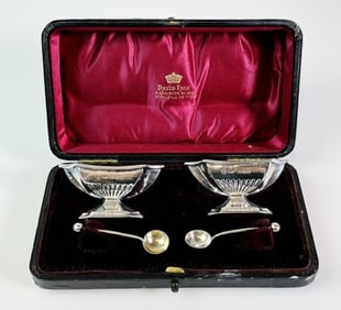 Cased Victorian English Sterling Silver Salts