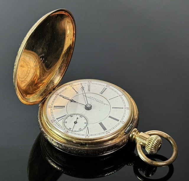 14K Gold Hunter Case Pocket Watch, Waltham: Antique 14K Gold Full Hunter Case Pocket Watch, Waltham. Top wind 17Jewel Full plate nickeled movement, signed "Appleton Tracy Co, Waltham, Mass." White face Roman Numeral radial dial with sub seconds