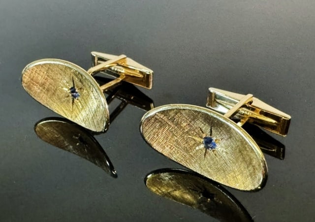 Pair 14K Gold, Sapphire Art Deco Cufflinks (2pc) (1 of 3)