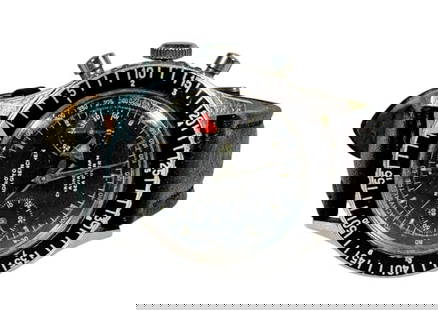 Vintage Men's Winding Watch, Croton Sea Diver: Vintage Men's Winding Chronograph Wristwatch, Signed "Croton Nivada Grenchen" and "Chronograph Aviator Sea Diver". Steel case with bezel, black face with baton style radial dial, inner