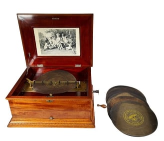 Antique Musical Disk Player, Symphonion