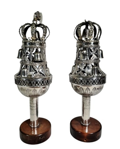 Antique Continental Silver Torah Finials (2pc) (1 of 6)