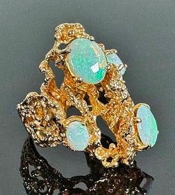 Vintage 14K Gold Opal Nugget Style Ring