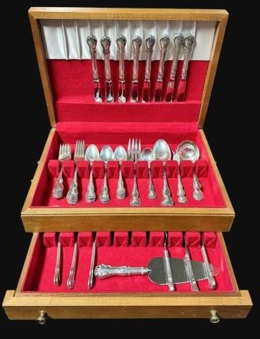 Sterling Flatware Set, Towle, French Provincial (1 of 5)