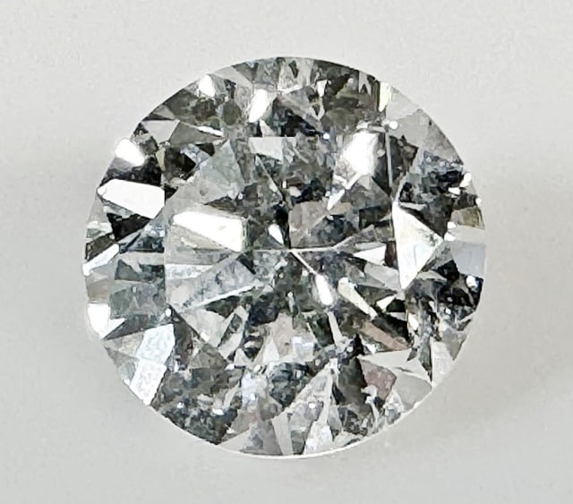 GIA Certified Diamond, 3.34 cts, SI2, E Color (1 of 10)