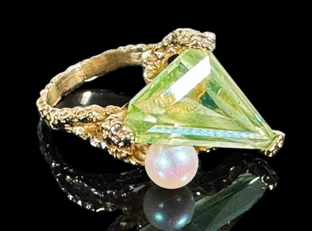 14K Gold Peridot, Pearl Ring (1 of 3)