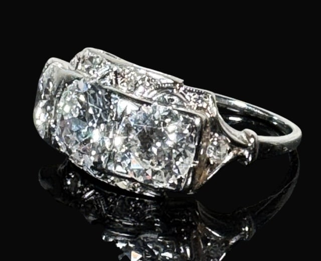 Art Deco 18K Gold, Diamond Ring - 3