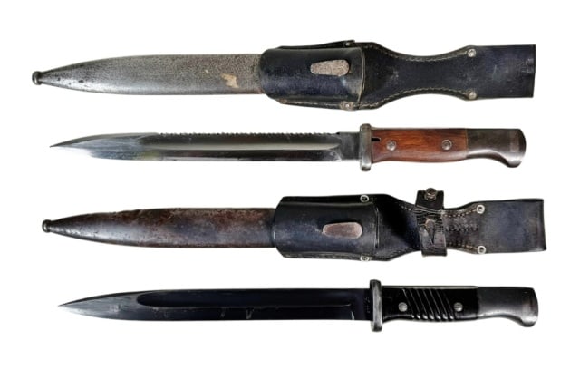 WW1 - WW2 German K98 Bayonets (2pc) (1 of 9)
