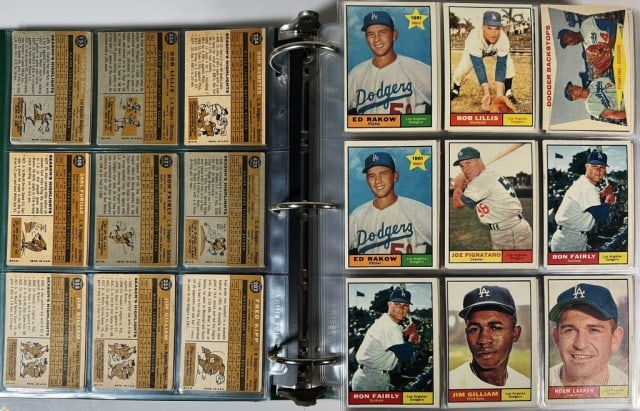 Vintage Topps ML Baseball Card Album Coll (650pc) (1 of 14)