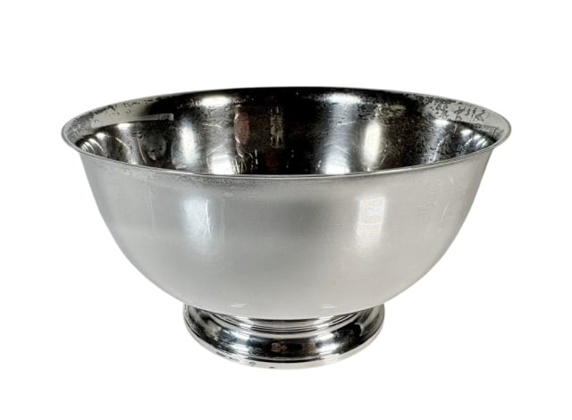 Sterling Silver Revere Reproduction Bowl, Gorham: Sterling Silver Paul Revere Reproduction Bowl, Signed "Gorham". Footed open bowl, signed base "GORHAM STERLING 41658". Good condition, NO MONOGRAM, measures: 3.5" H x 6.5" D, weight:14.7 ozt.